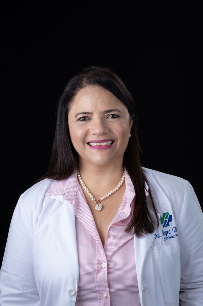 Cirugía de los ojos (Dra. Mayra Josefina)